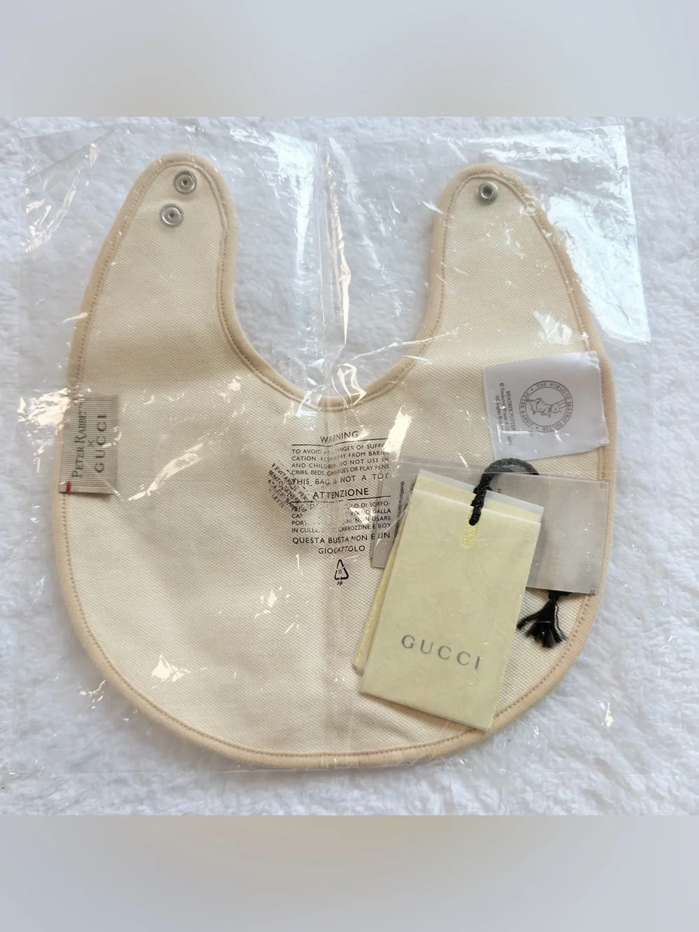 RARE NEW Gucci Peter Rabbit Bib Gift Beige Unisex Baby Girl Boy Infant Tops